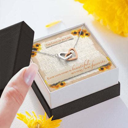 EACH LOVE STORY Double hearts necklace