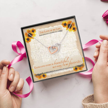 EACH LOVE STORY Double hearts necklace