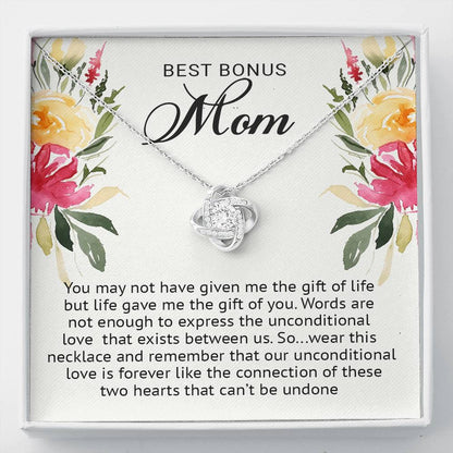 bonus mom 5 Love Knot Neclace