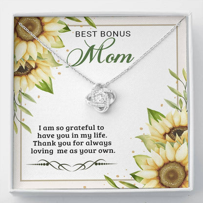 bonus mom 3 Love Knot Neclace