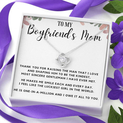 34 Love Knot Neclace