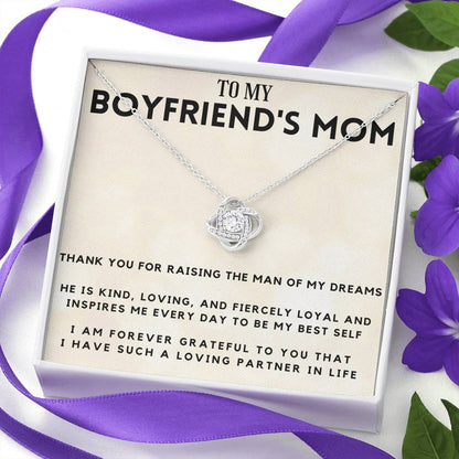 32 Love Knot Neclace