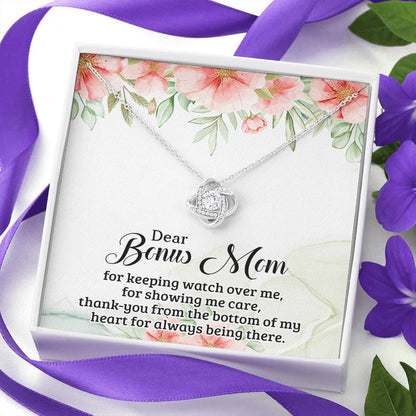 bonus mom 4 Love Knot Neclace