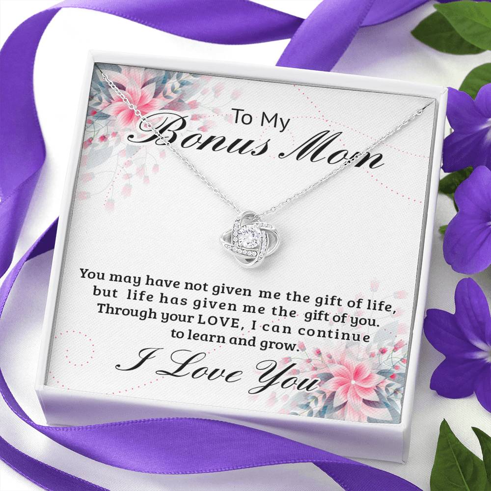 PNG Love Knot Neclace