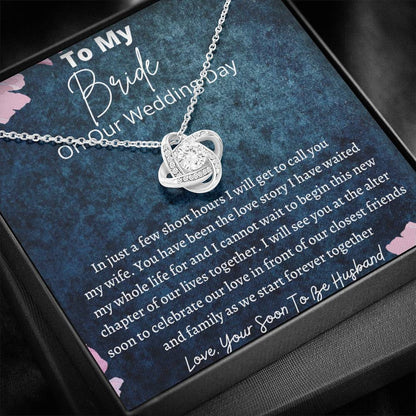 3 Love Knot Neclace