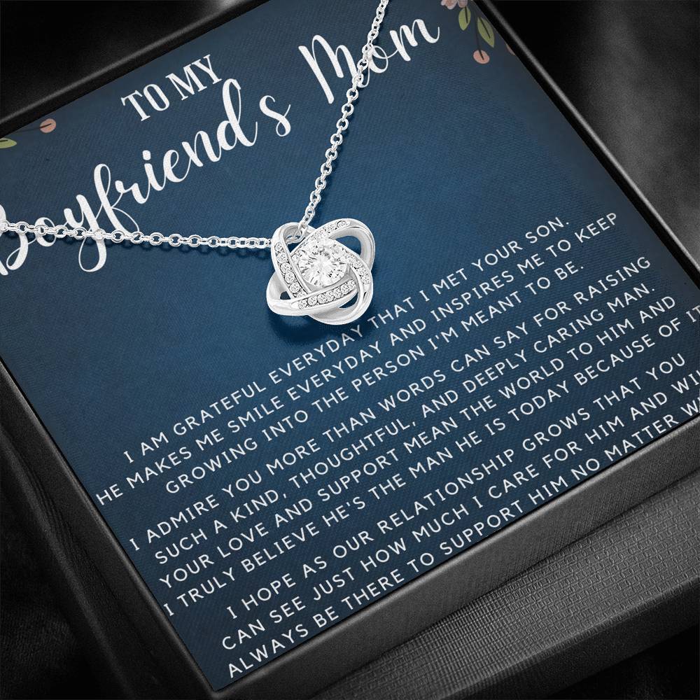 5 Love Knot Neclace