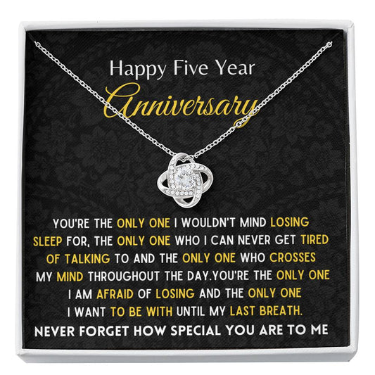9 Love Knot Neclace