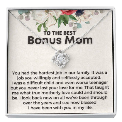 11 Love Knot Neclace