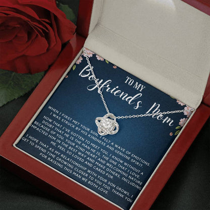 45 Love Knot Neclace