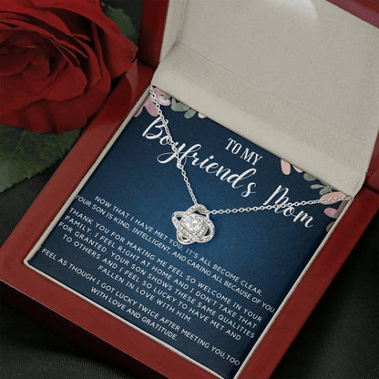 41 Love Knot Neclace