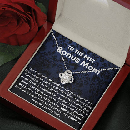 8 Love Knot Neclace