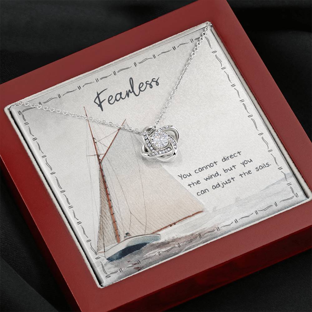 FEARLESS - CARD Love Knot Neclace